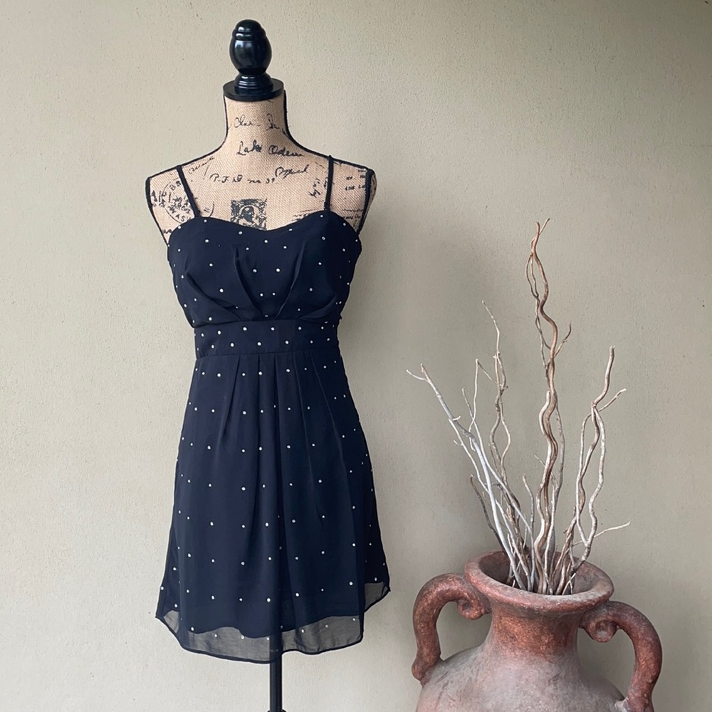 Verty Little Black Dress
